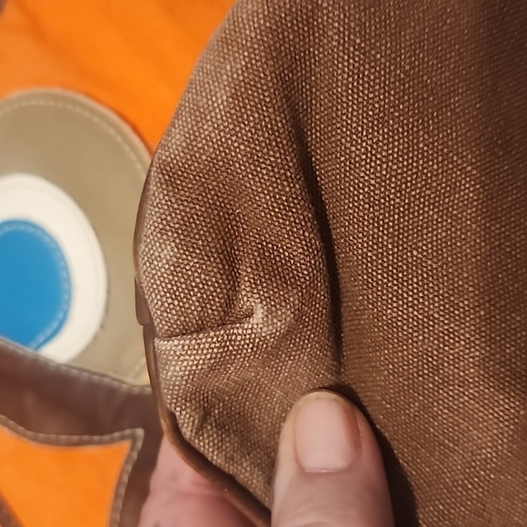 Owl Design Crossbody - Picture 4 of 6